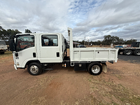 Isuzu NNR Tipper 2012 - White 5.jpeg